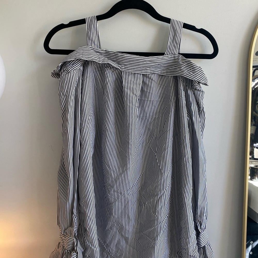 Stripped Top. - Picture 5 of 5